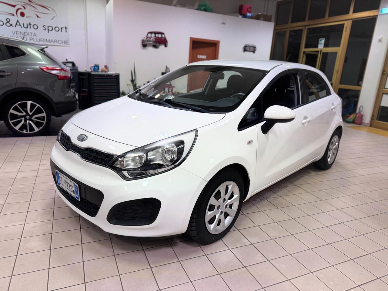 Kia Rio 1.4 CRDi WGT 5p. EX