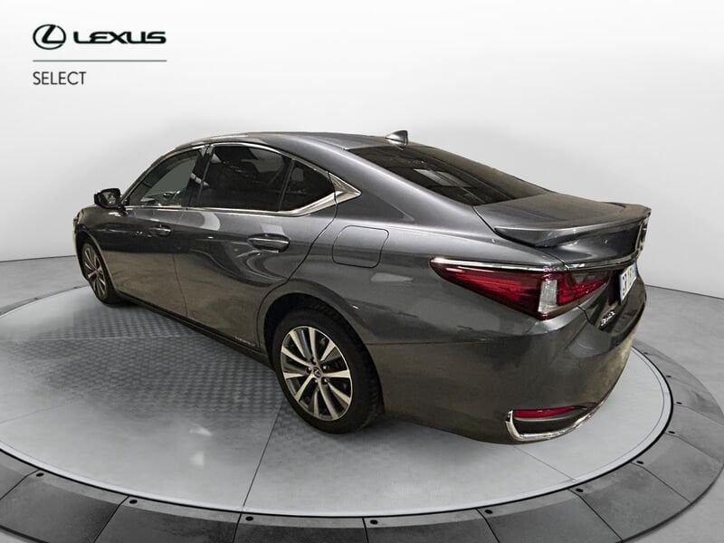 Lexus ES Hybrid Business