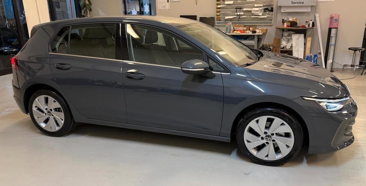 Volkswagen Golf 2.0 TDI 150 CV DSG SCR Style