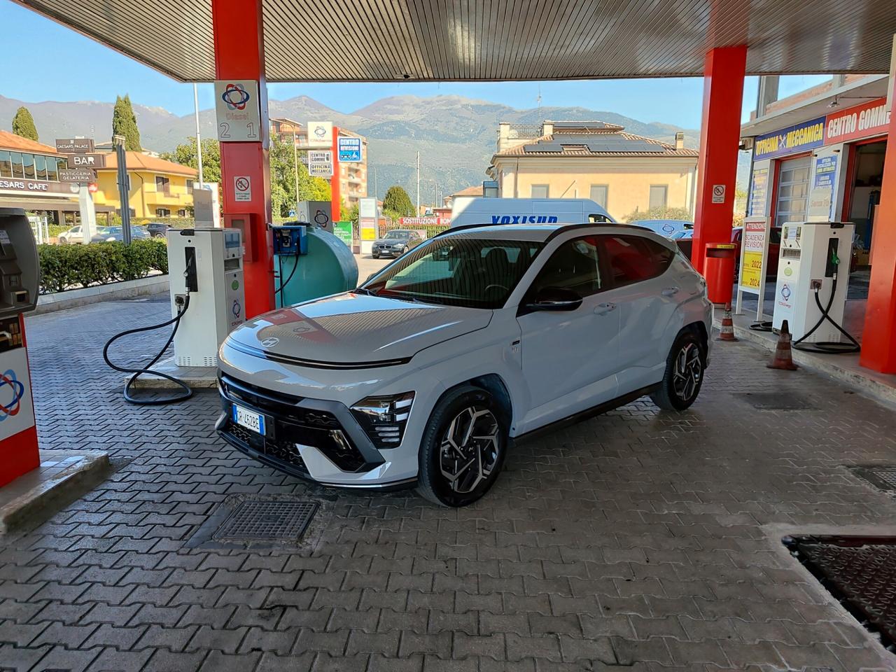 Hyundai Kona 1.0 N-Line Hybid 11/2023 solo 15.000km PROMO