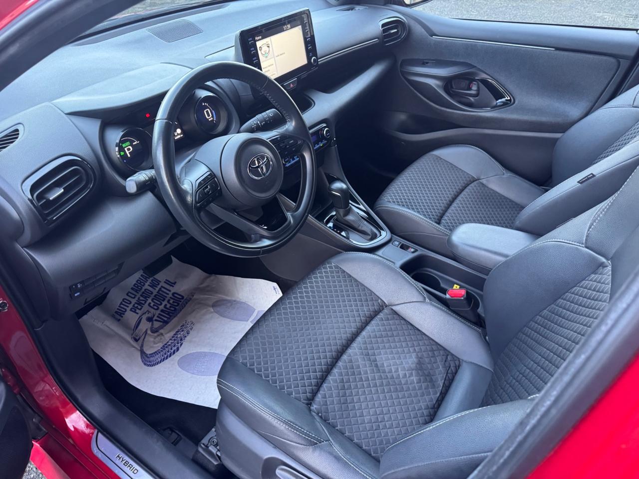 Toyota Yaris 1.5 Hybrid 5 porte Style