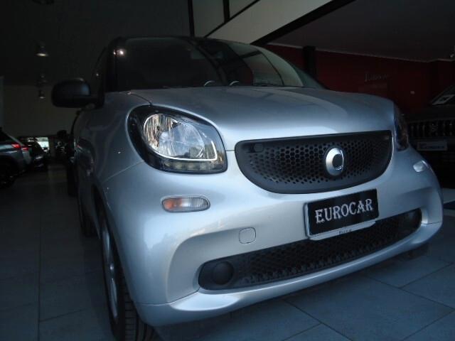 Smart ForTwo 70 1.0 twinamic Youngster