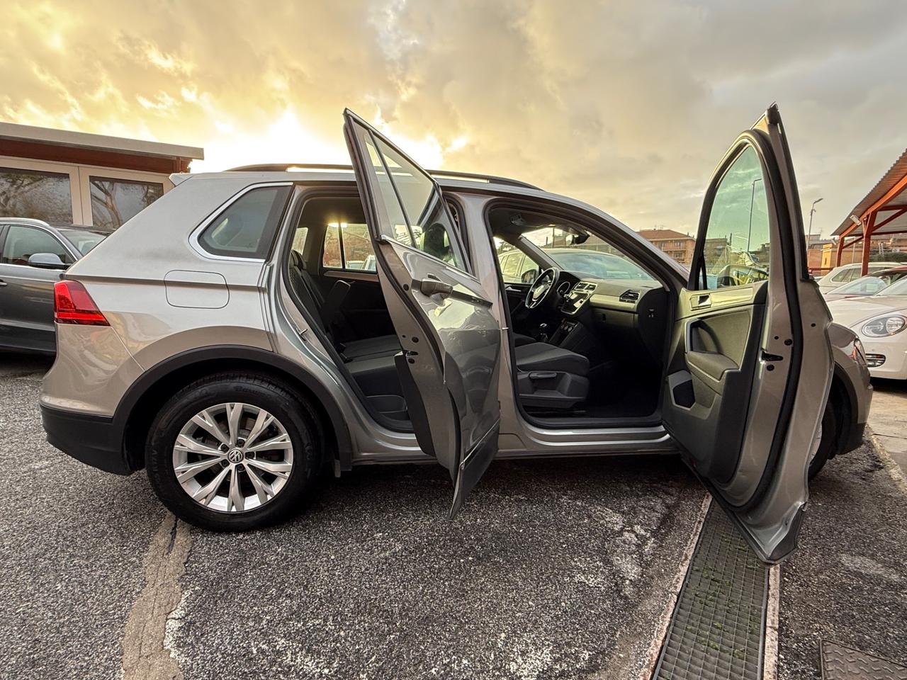 Tiguan 1.6 tdi 116 CV-unipro-rate-garanzia