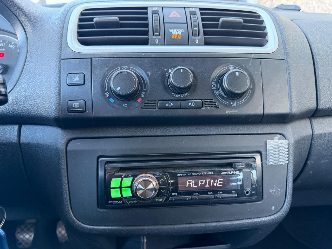 SKODA FABIA 1.4 BENZINA EURO4 COMERCIANTI