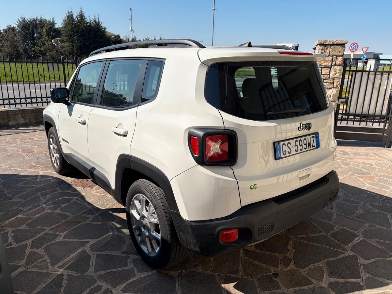Jeep Renegade 1.5 Turbo T4 MHEV Limited