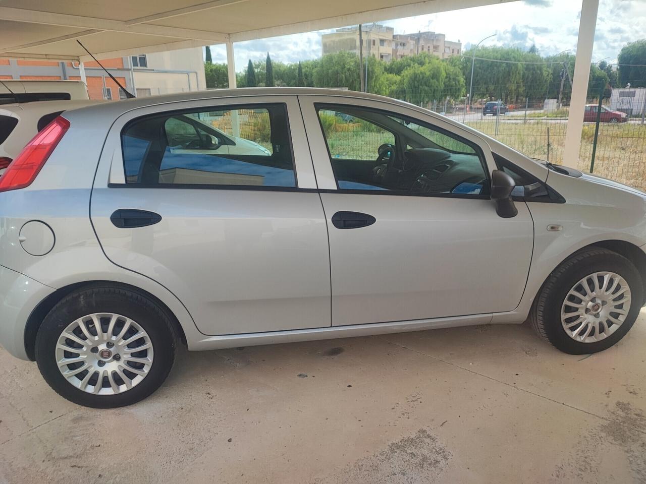 Fiat Punto 1.4 8V 5 porte Easypower Street