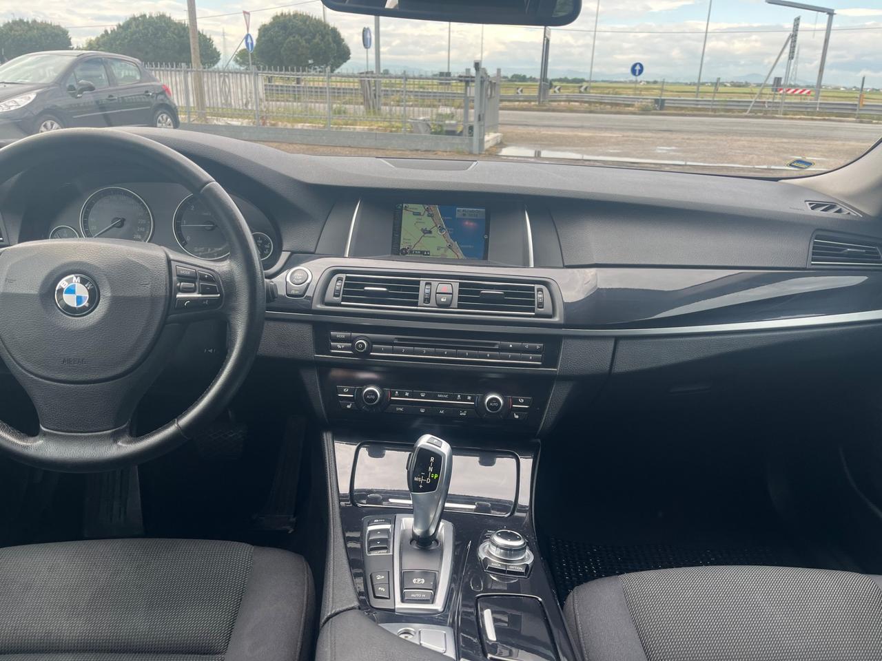 Bmw 520 520d xDrive Business aut.4x4 garanzia 12 mesi