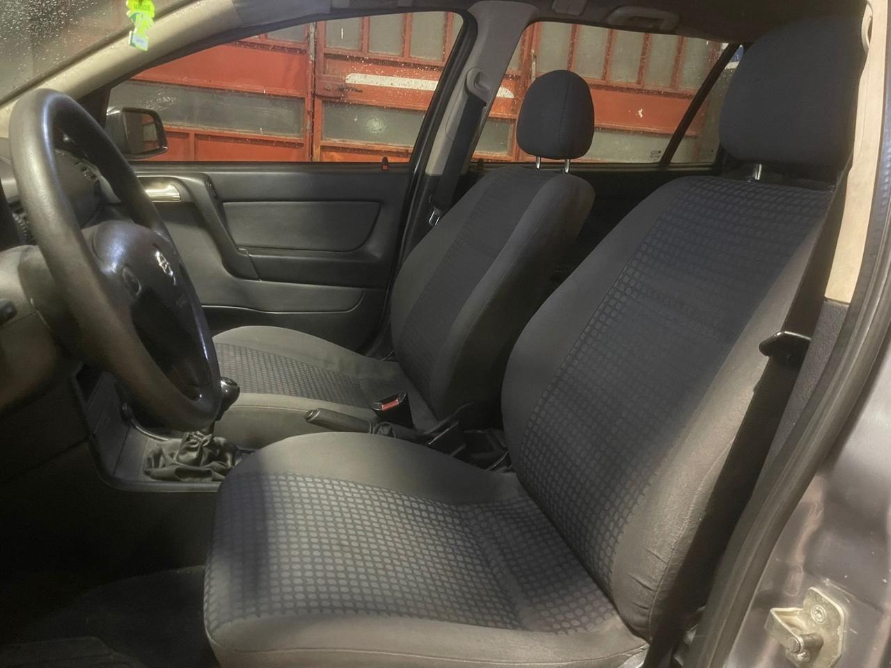 Opel Astra 2.0 16V cat 5 porte 'Njoy