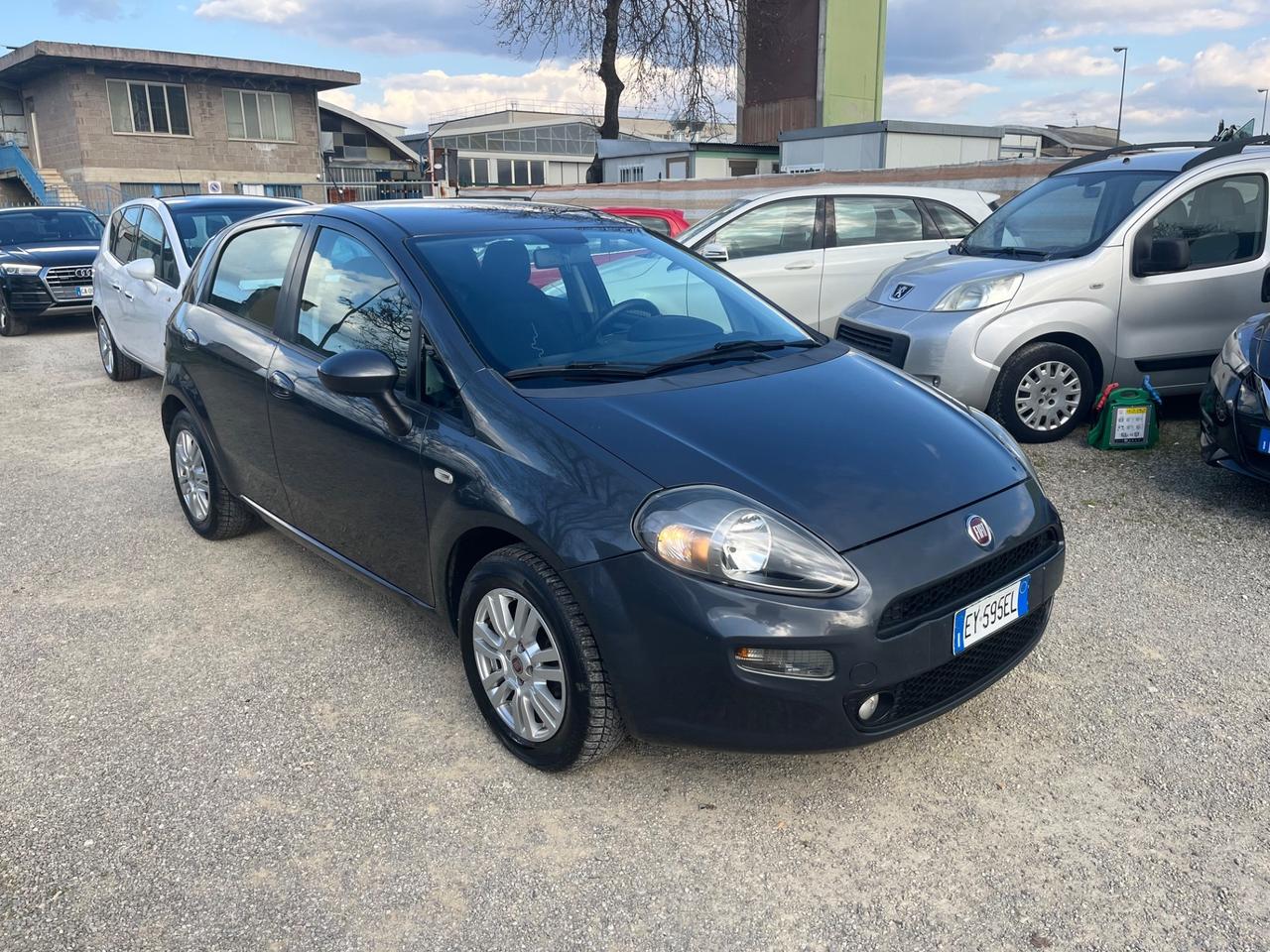 Fiat Punto 1.2 benzina 8V 5 porte Lounge 2015