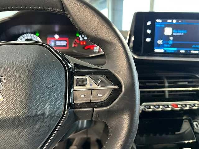 Peugeot 2008 PureTech 130 S&S Allure Pack