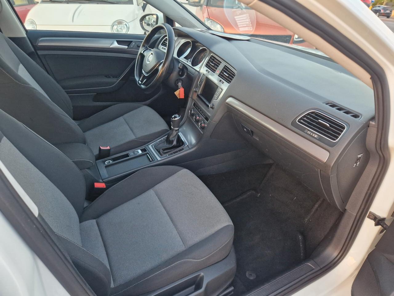 Volkswagen Golf 7 1.6 TDI - 2015