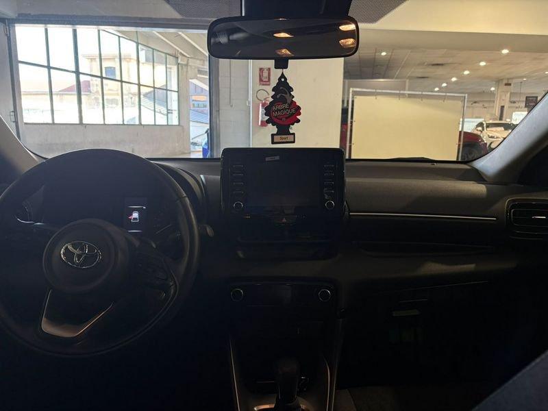 Toyota Yaris Hybrid Active MY22