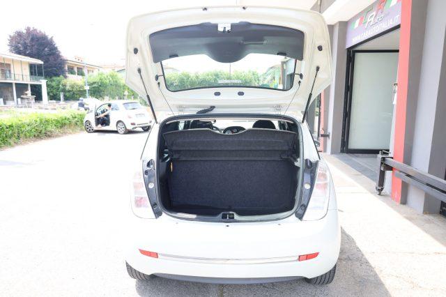 LANCIA Ypsilon 1.2i 69CV 5Porte UniProprietario per NEOPATENTATI