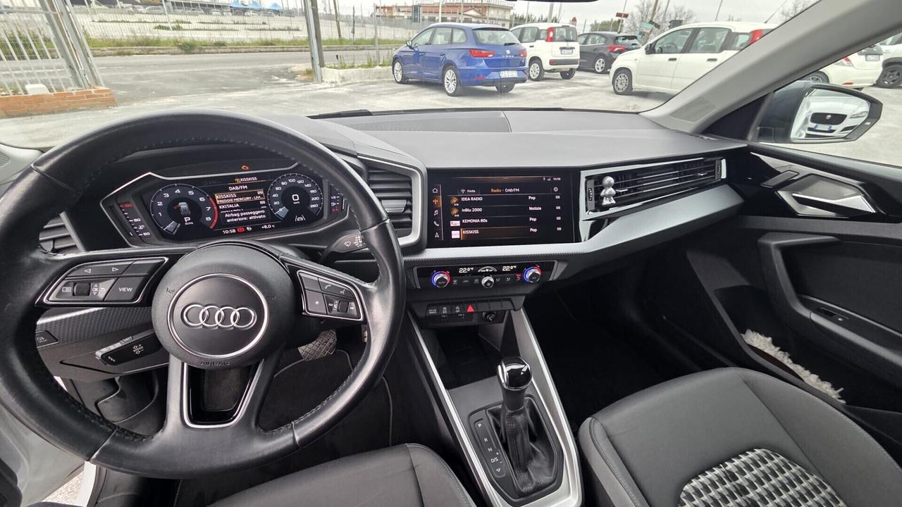 Audi A1 citycarver 30 TFSI S tronic