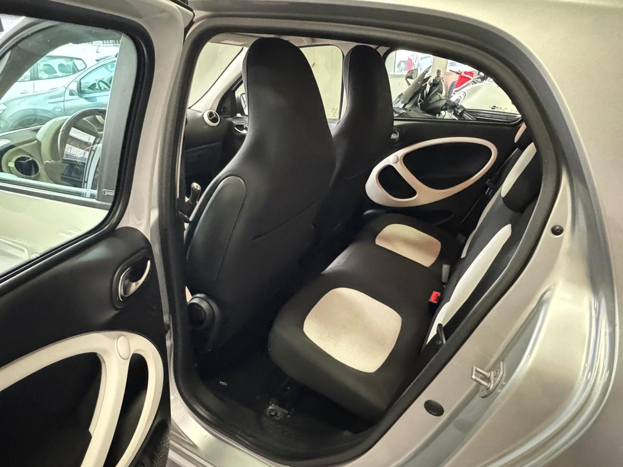 Smart ForFour 70 1.0 Passion