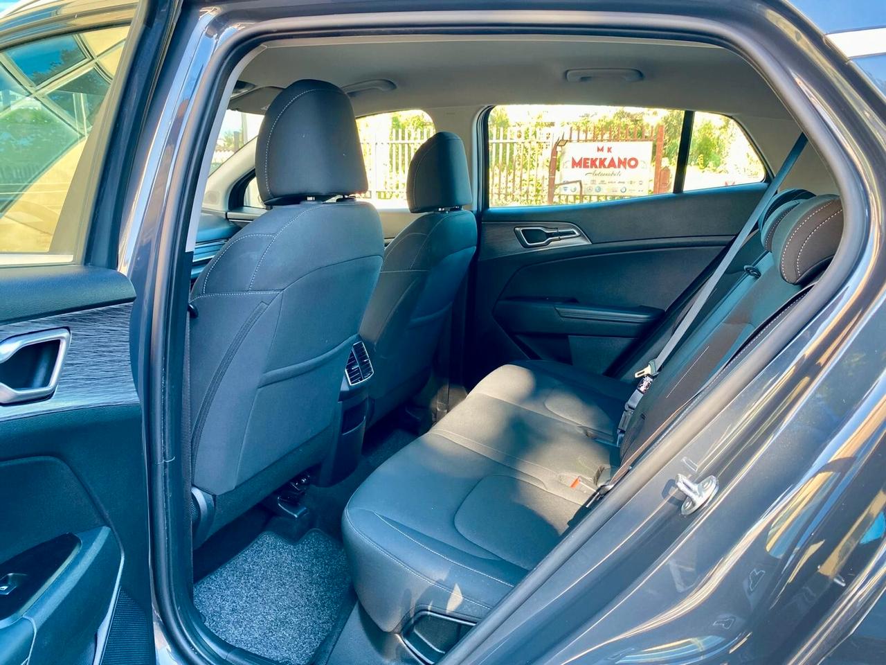 Kia Sportage 1.6 crdi mhev Business dct -LED-CAMERA-P.CONSEGNA