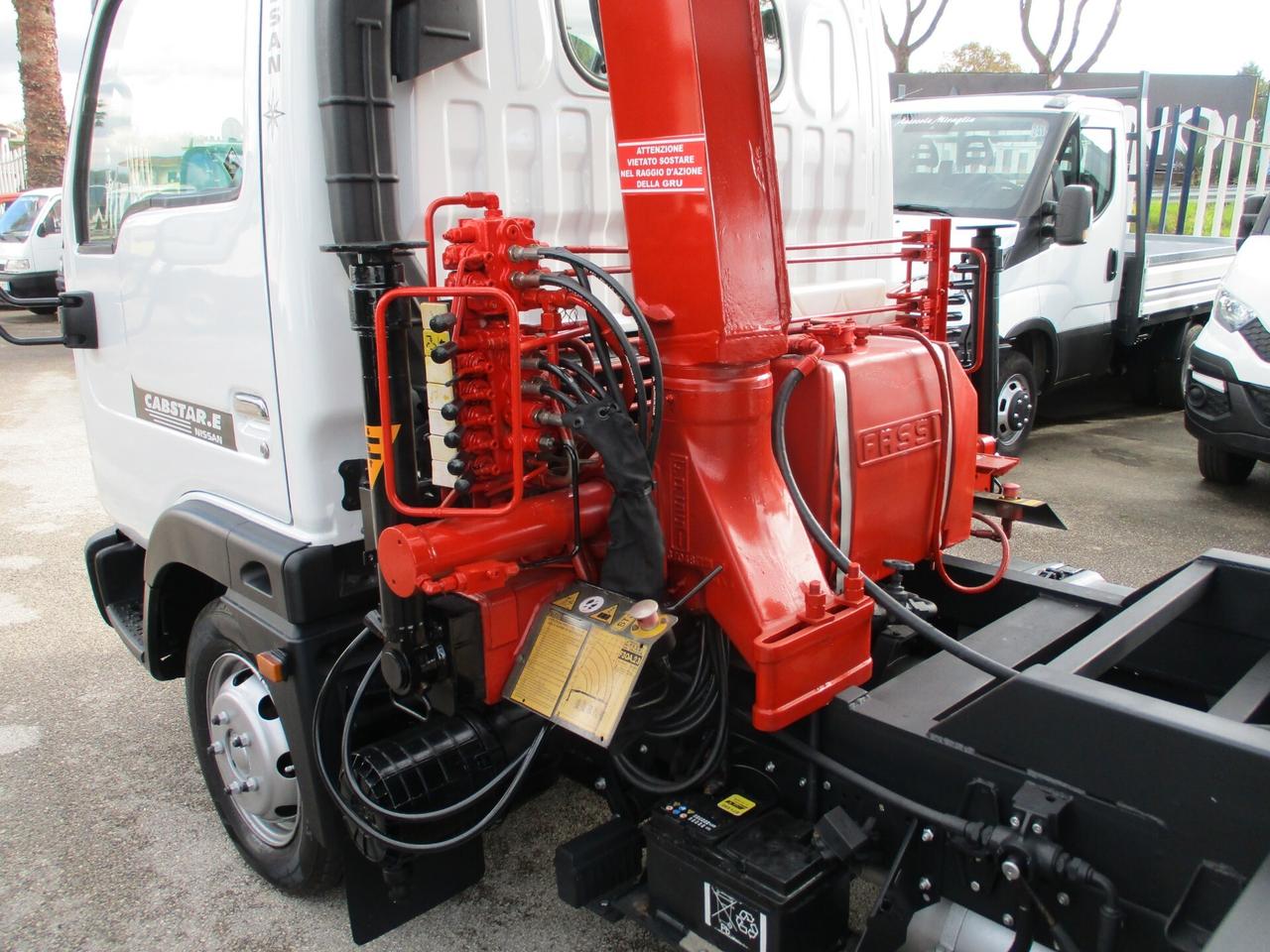Nissan Cabstar 3000 120CV GRU FASSI F30 3S +RIBALT ATTACCHI PUNTA