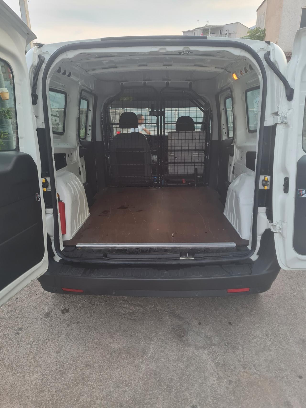 Fiat Doblo Doblò 1.3 MJT PL-TN Cargo Maxi Lamierato SX 3 Posti E5