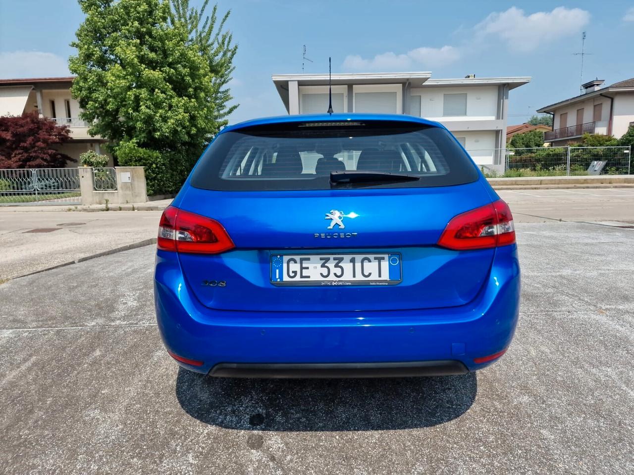 Peugeot 308 BlueHDi 130 S&S Allure