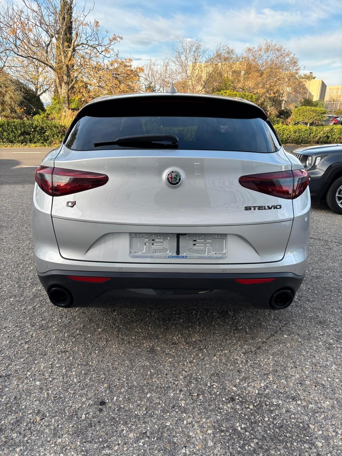 Alfa Romeo Stelvio 2.2 Turbodiesel 190 CV AT8 Q4 Sprint