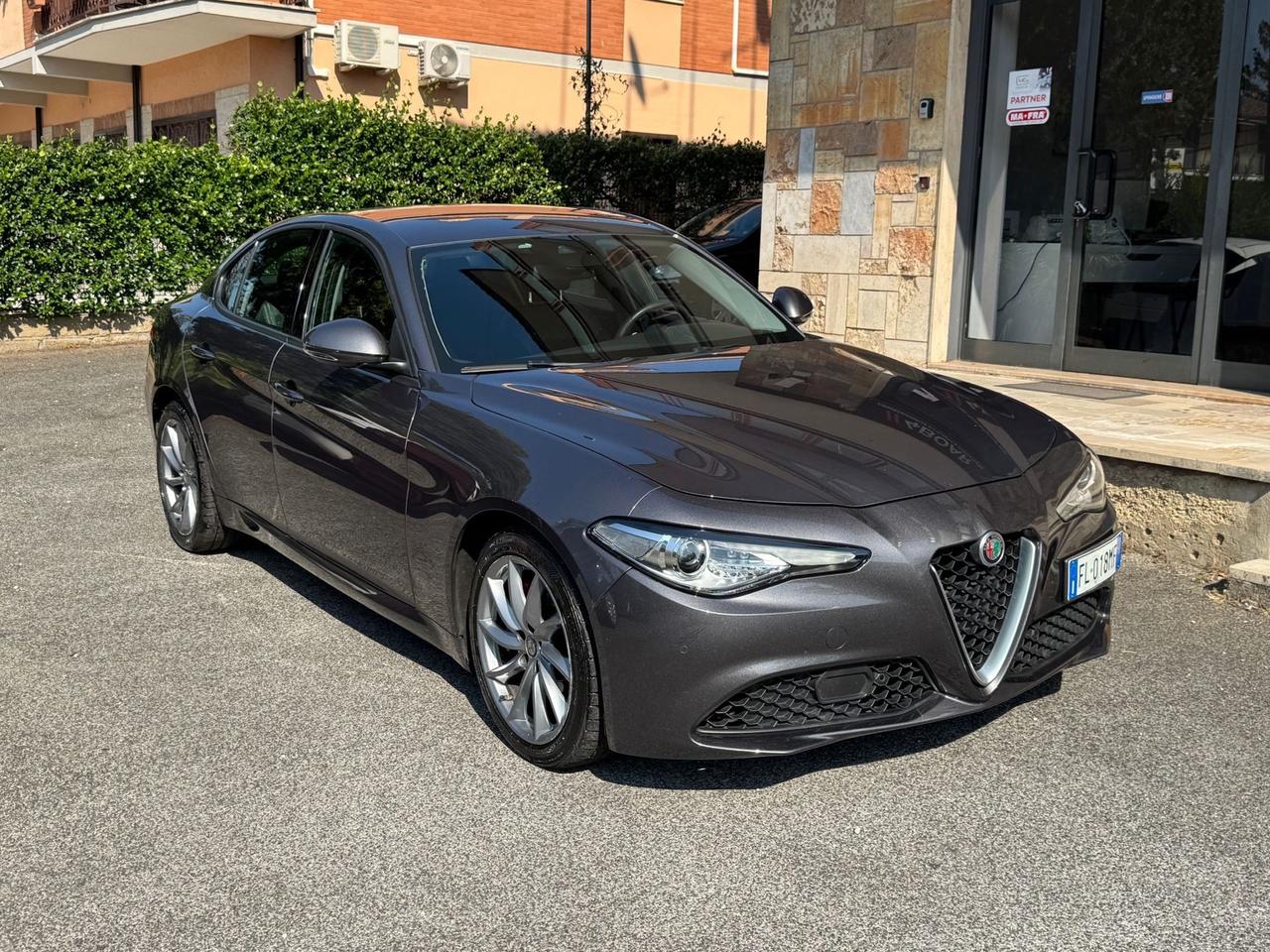 Alfa Romeo Giulia 2.2 Q4 180 CV AT8 Super PADDLE