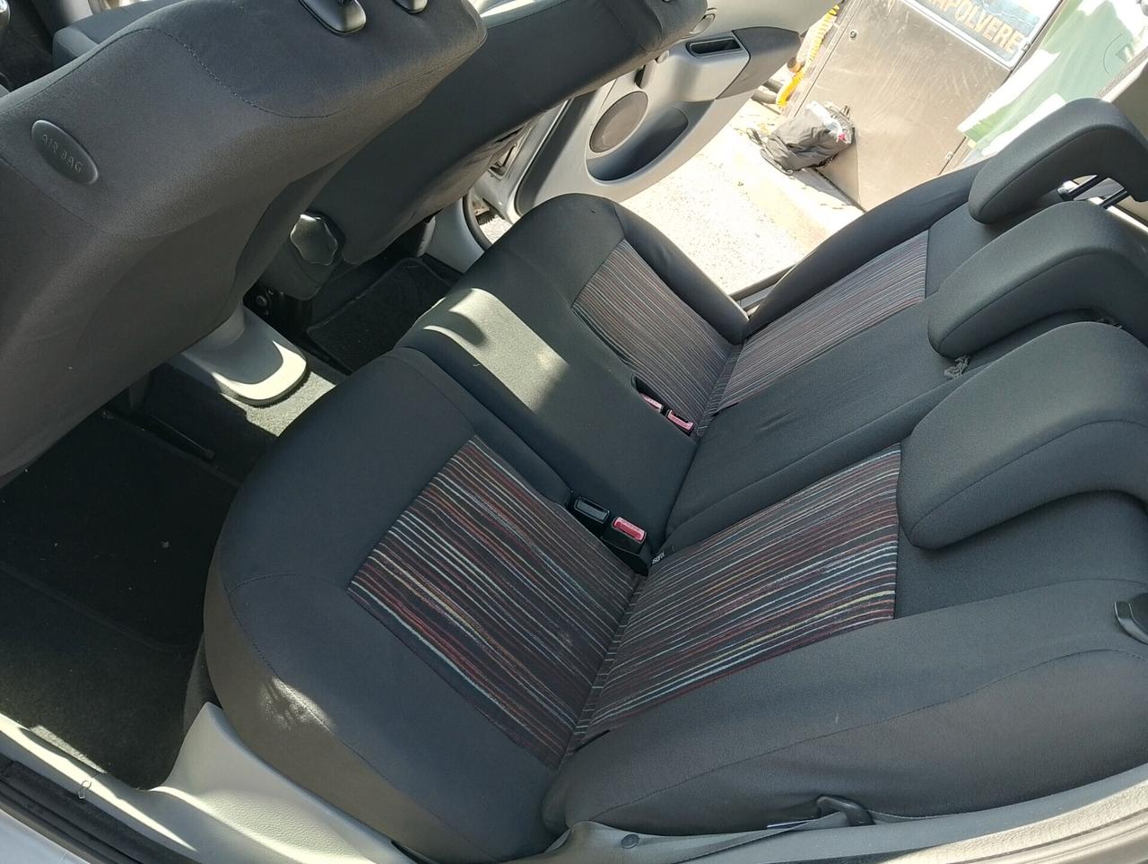 Renault Modus 1.5 dCi 150.000 km auto pari al nuovo