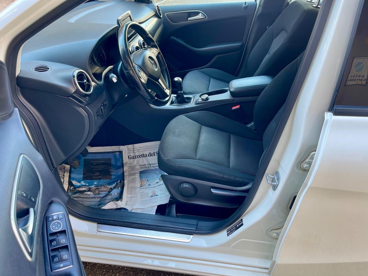 Mercedes-benz B 180 CDI BlueEFFICIENCY Executive