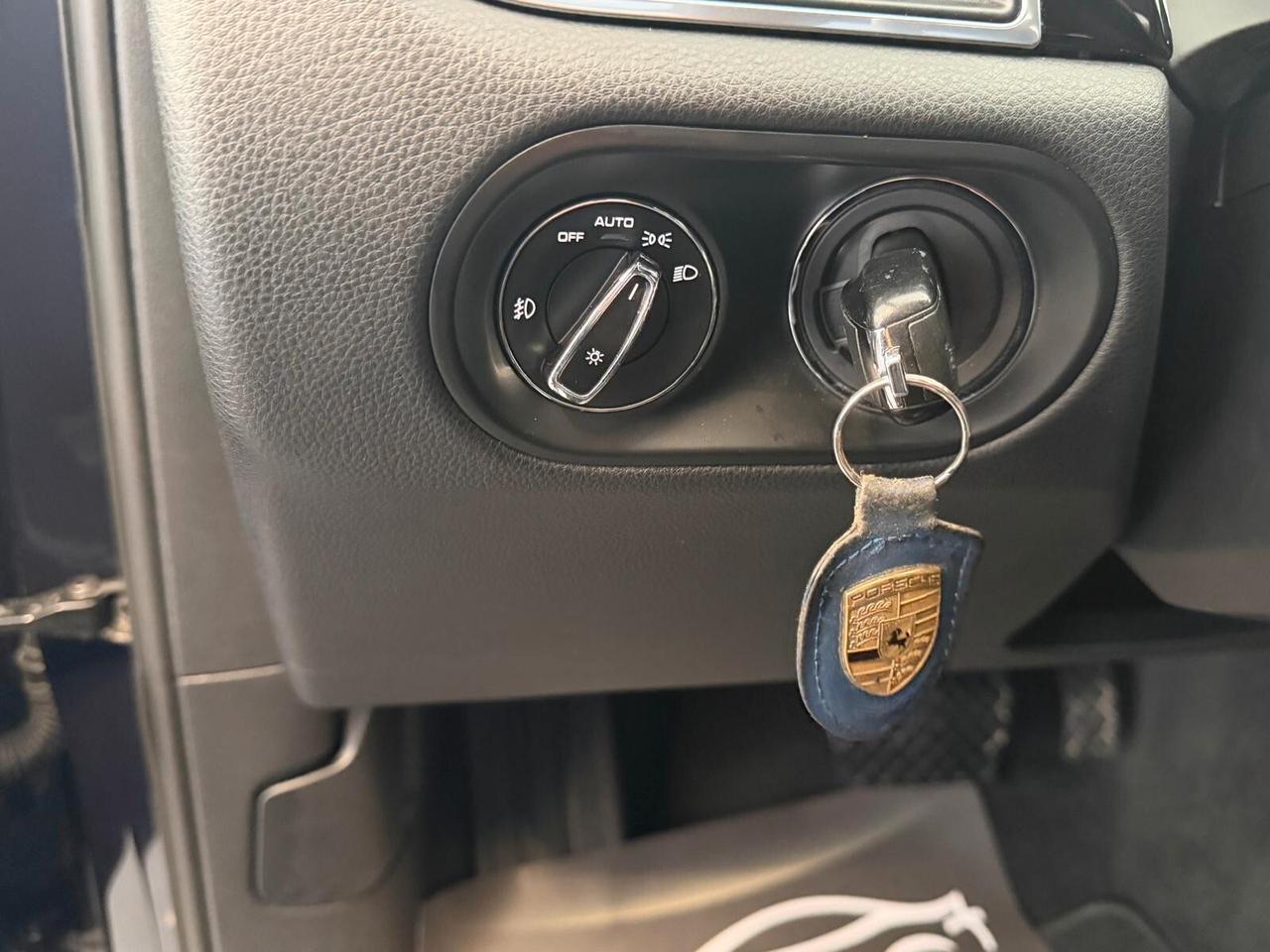 PORSCHE MACAN S 3.0D 258CV XENO PELLE NAVI ANNO 2016