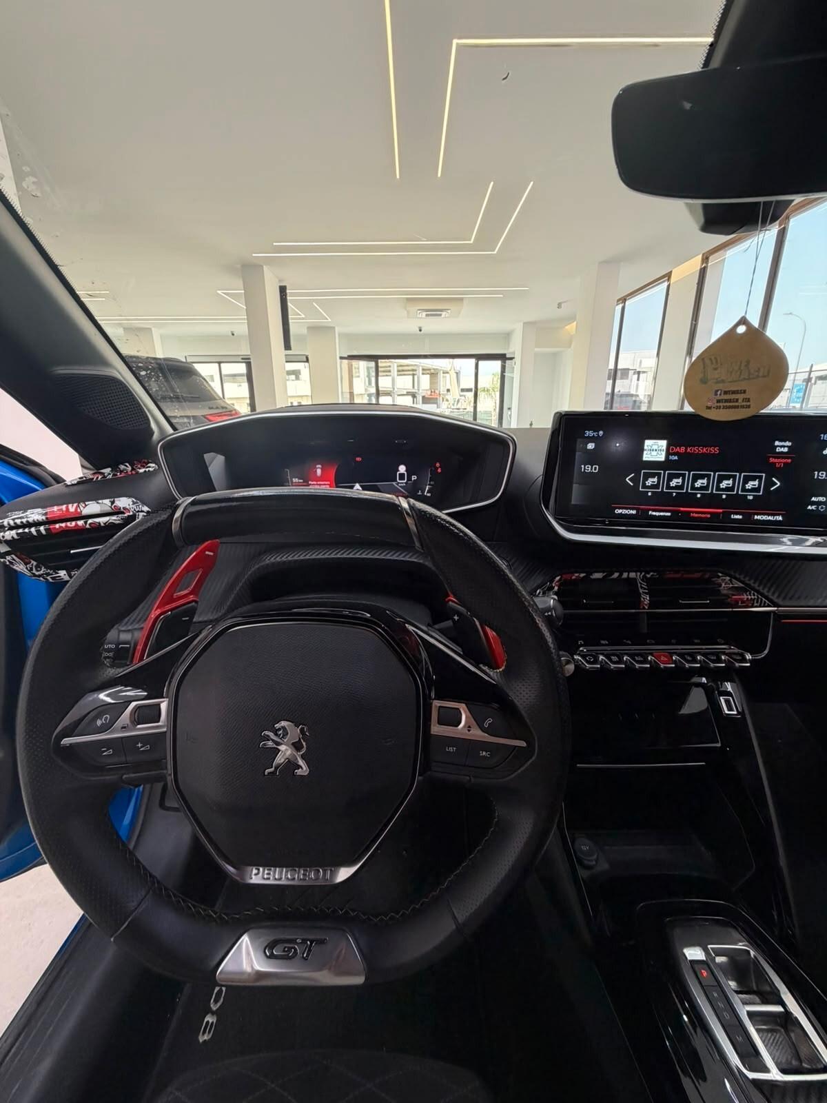 Peugeot 208 PureTech 130 Stop&Start EAT8 5 porte GT