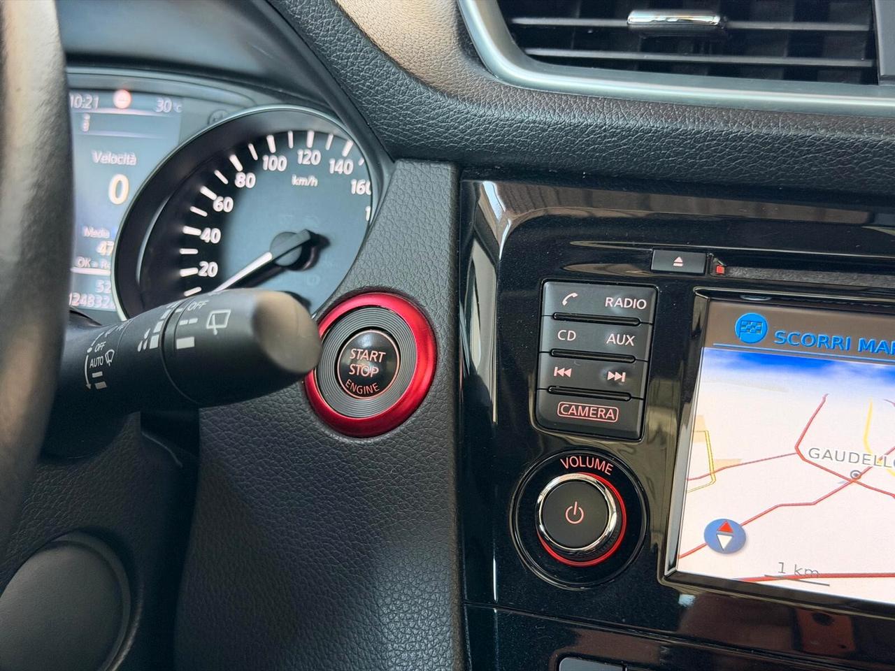 Nissan Qashqai N-Connecta 1.5 Diesel – 2018 – Pari al Nuovo