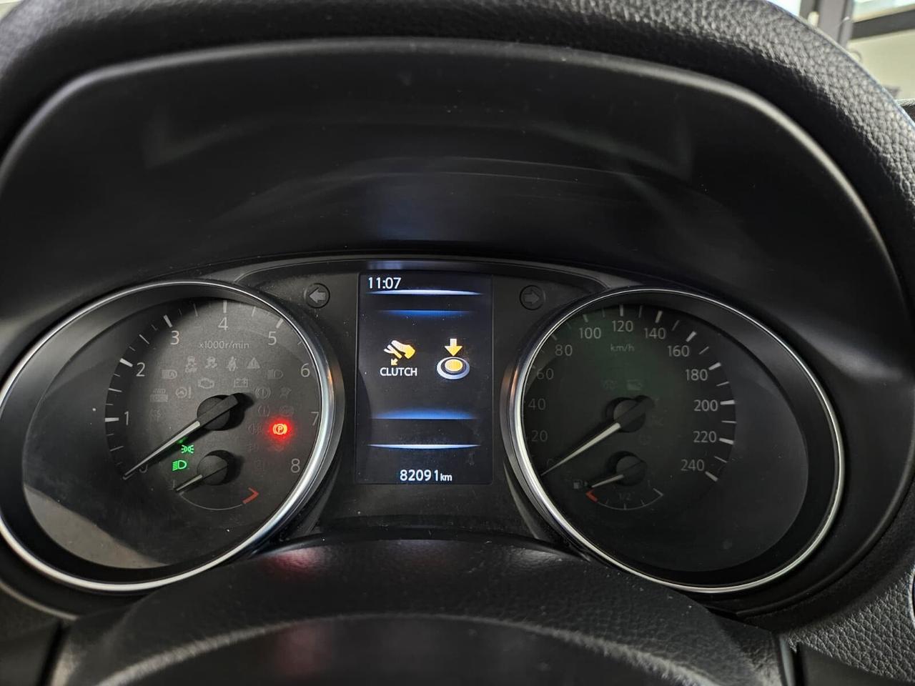 Nissan Qashqai 1.2 DIG-T Visia - TETTO PANORAMICO - NEOPATENTATI