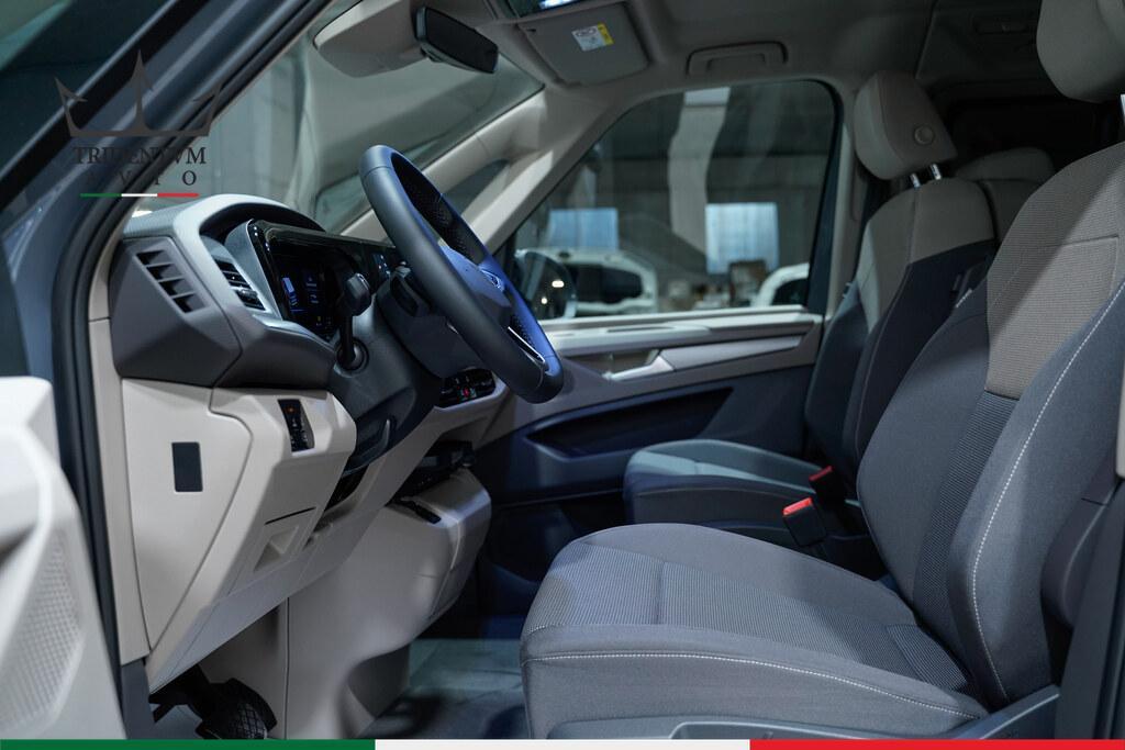 Volkswagen Multivan T7 2.0 tdi Life