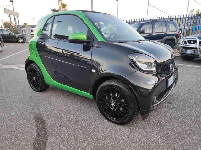 SMART ForTwo electric drive Prime shock green