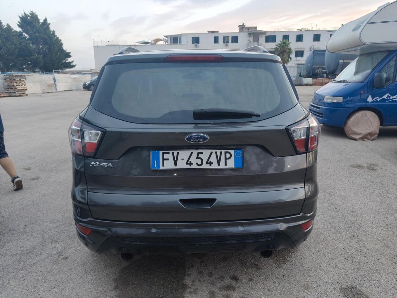 Ford Kuga 1.5 TDCI 120 CV S&S 2WD ST-Line