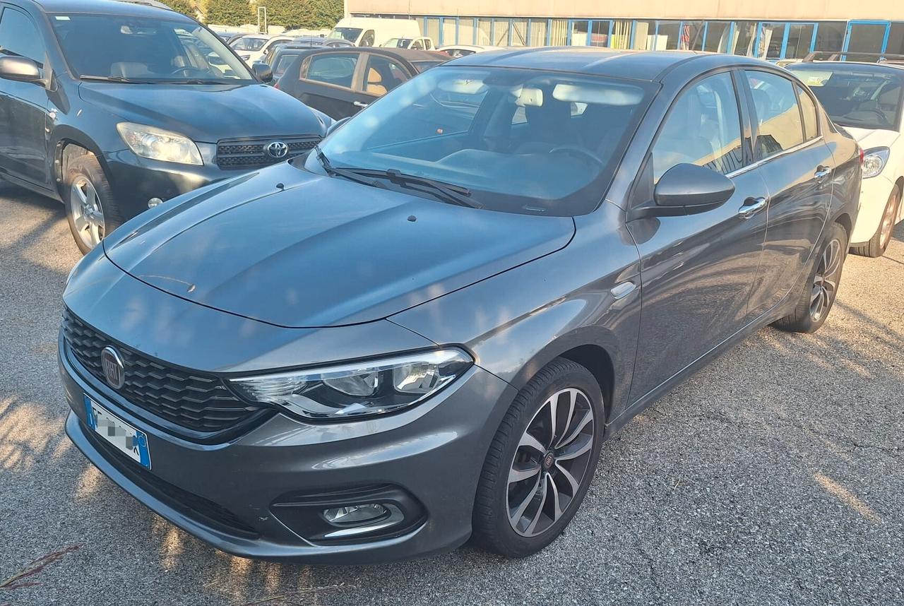 Fiat Tipo 1.6 Mjt 4 porte Lounge
