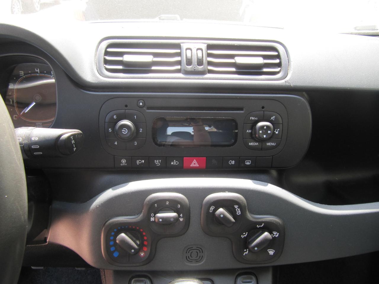Fiat Panda 1.2 Lounge - BENZINA