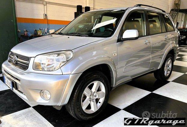 TOYOTA - RAV4 - 2.0 16V 5 porte Sol