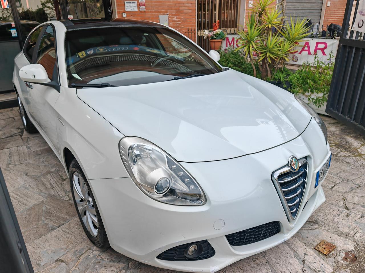 Alfa Romeo Giulietta 1.6 JTDm-2 105 CV Exclusive
