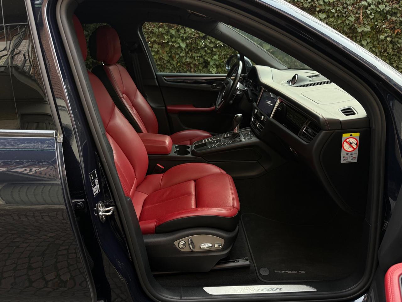 Porsche Macan Macan 2.0 245cv Panorama LOOK GTS FULL IVA ESPOSTA