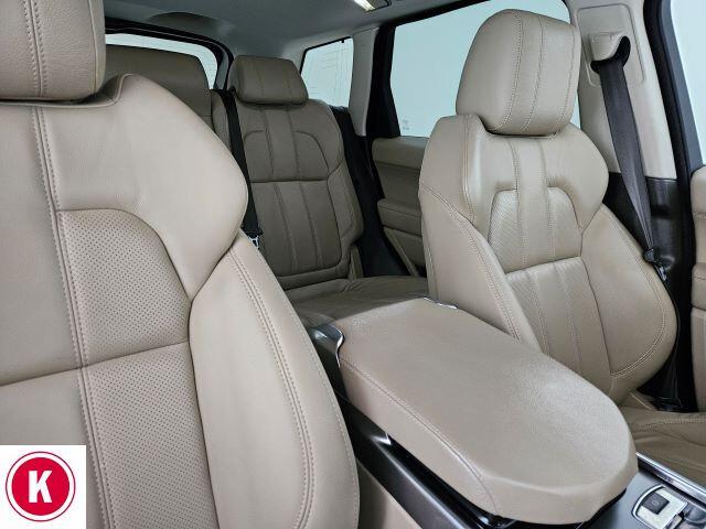 Land Rover Range Rover Sport 3.0 TDV6 SE