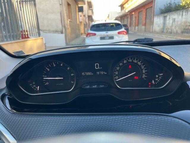 PEUGEOT 2008 1.2 82CV Active