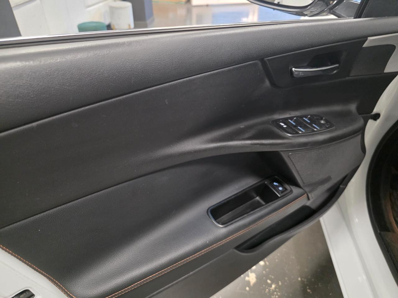 Jaguar XE 2.0 D Turbo 180CV Portfolio