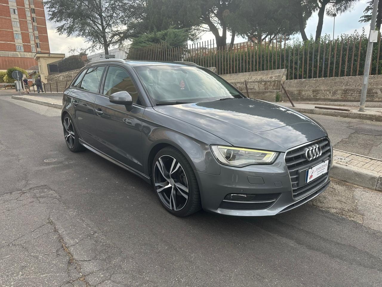 Audi A3 SPB 2.0 TDI 150 CV clean diesel Ambition