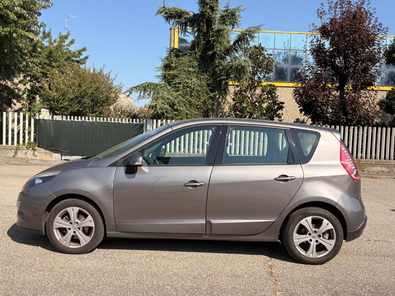 Renault Scenic Scénic X-Mod 1.5 dCi 110CV Luxe