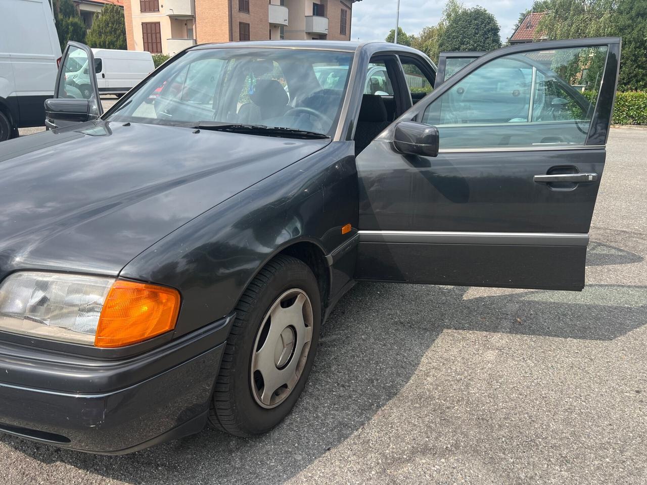 Mercedes-benz C 180 cat Elegance