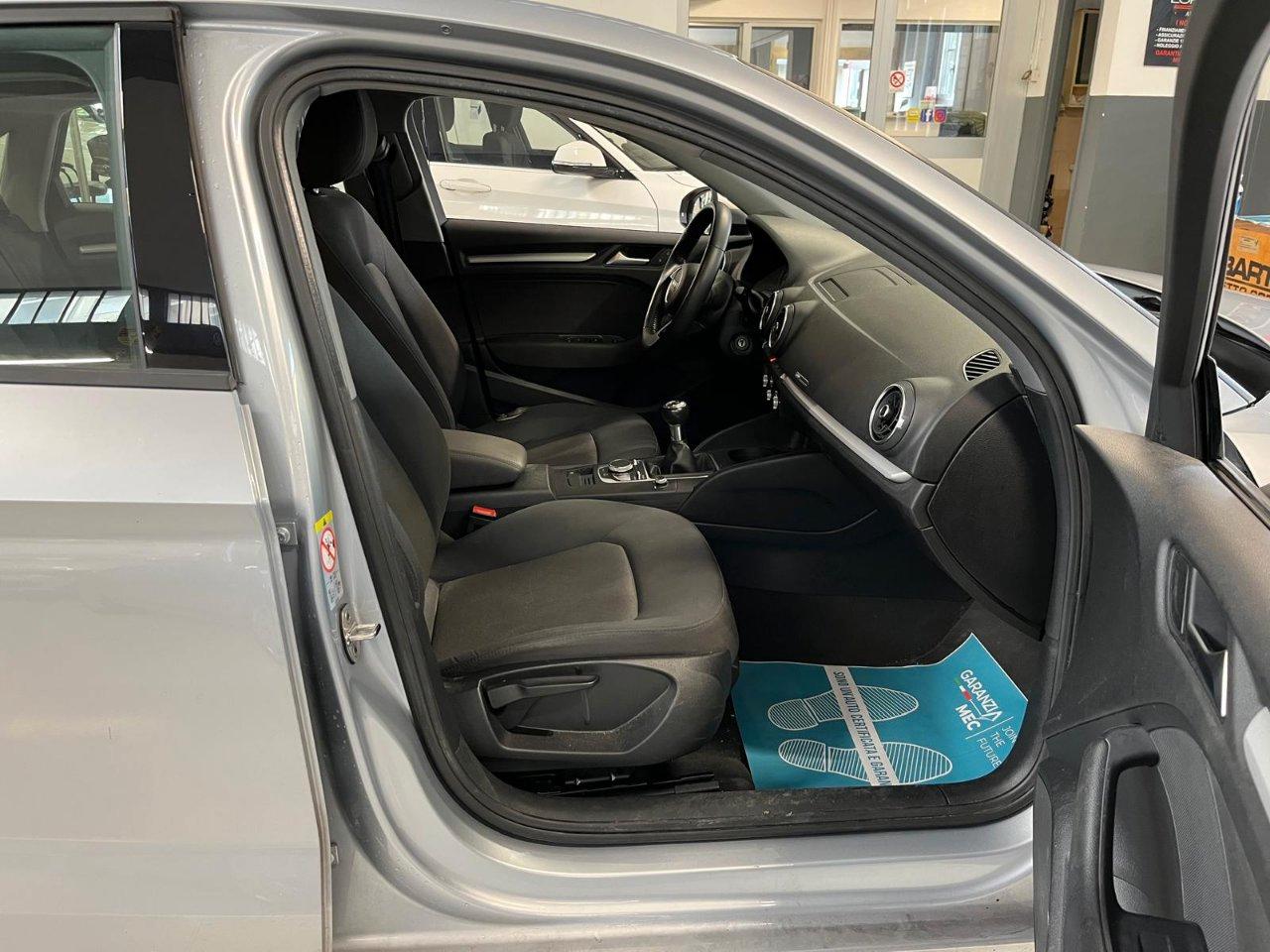 Audi A3 Sedan 1.6 tdi Sport 110cv