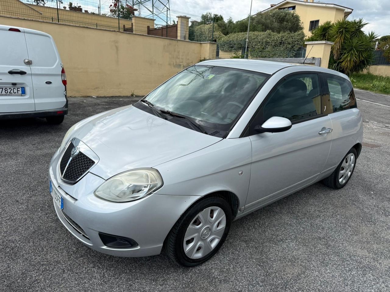 Lancia Ypsilon 1.2 Argento