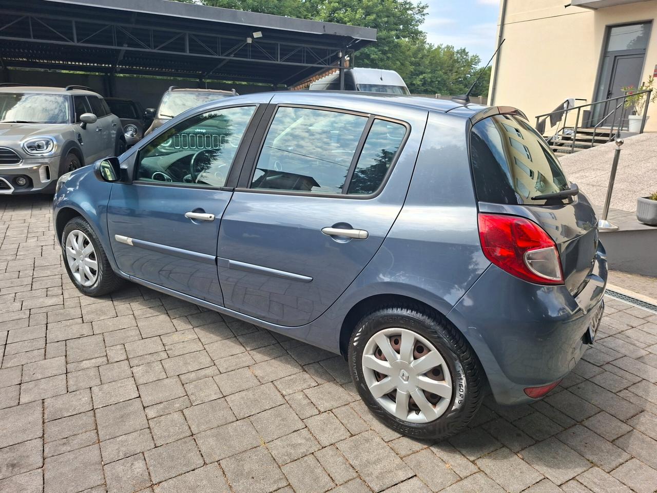 Renault Clio 1.2 16V 5 porte Dynamique NEOPATENTATI