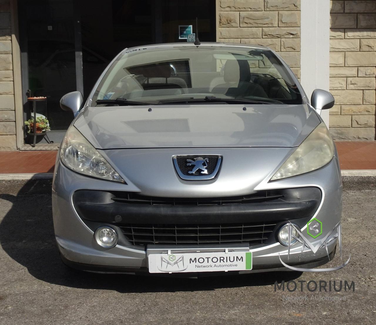 Peugeot 207 1.6 HDI 110CV TEKNO
