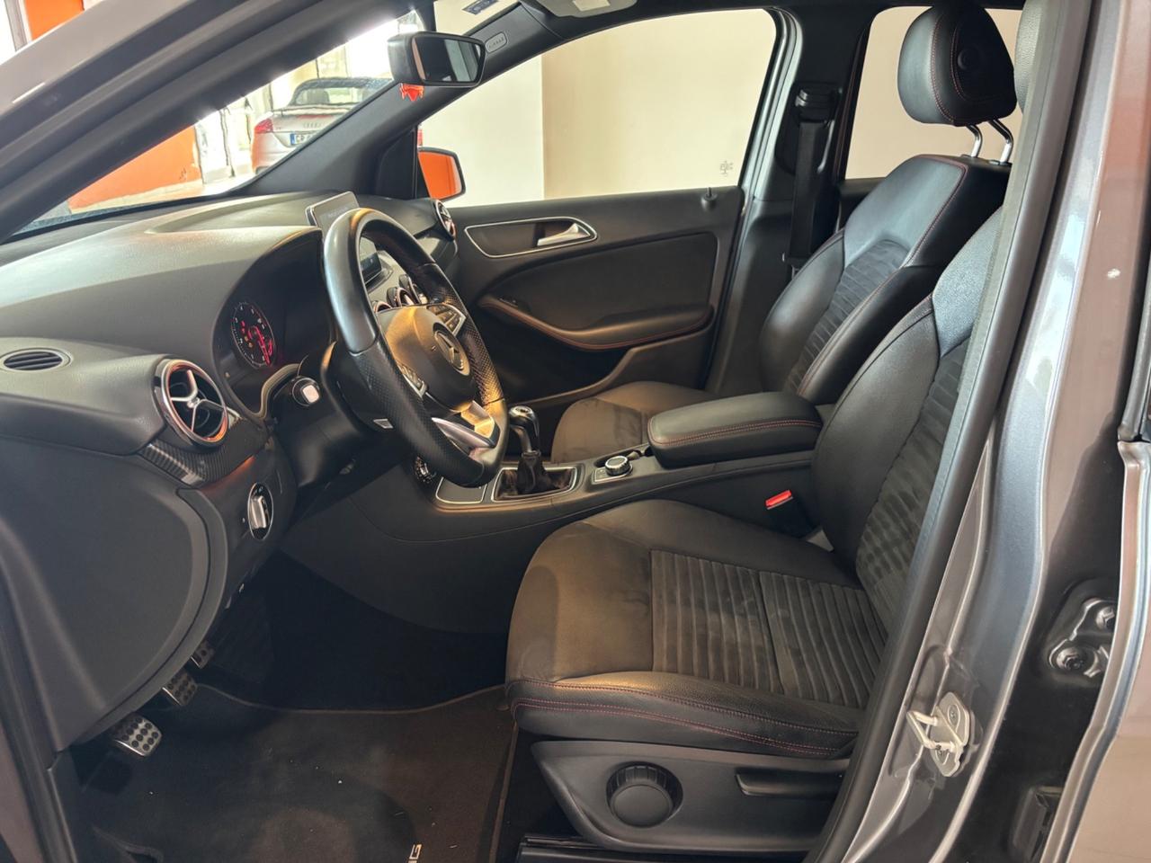 Mercedes-benz B 180 d Premium amg permute finanziamenti